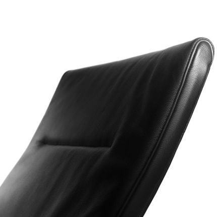 Кресло для посетителя On со средней спинкой натуральная кожа / уточните цвет